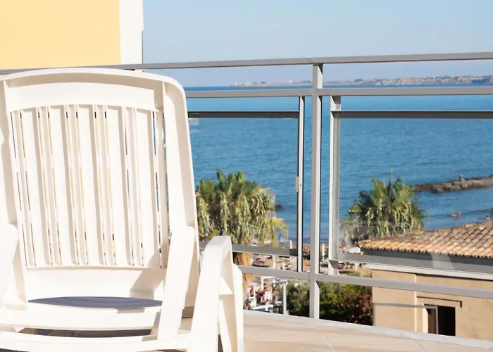 Palazzotto 902 Bed & Breakfast 4*